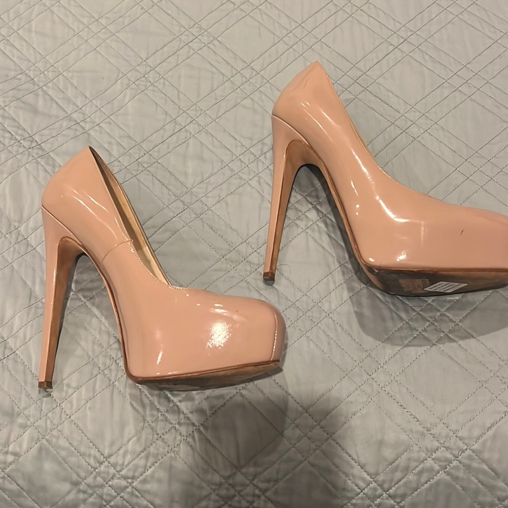 Pump, high heels